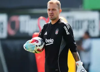 Beşiktaş’ta Mert Günok ile yollar ayrıldı