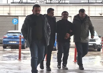 İnegöl’de 11 yıl hapis cezası ile aranan firari yakalandı