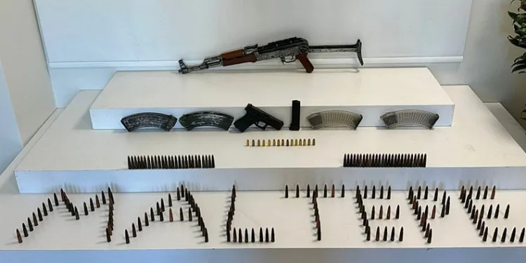 Maltepe’de uzun namlulu silah ele geçirilen operasyonda 1 kişi tutuklandı