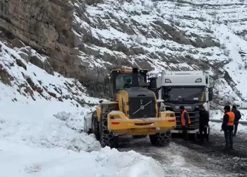 İpek yolunda tır kuyruğu