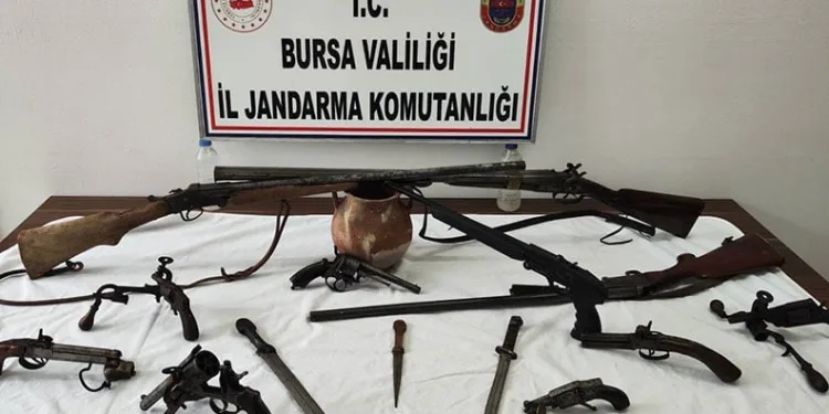 Bursa’da tarihi eser operasyonu