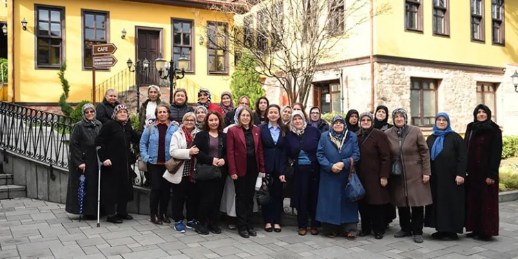 İnegöl sahnesinde festival var