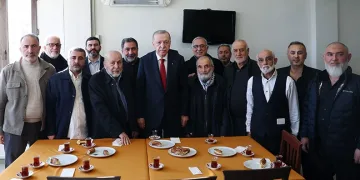 Cumhurbaşkanı Erdoğan spor kulübünü ziyaret etti