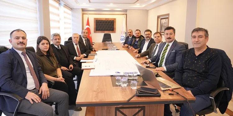 Cumartesi kapalı pazar yeri proje çalışmaları başladı