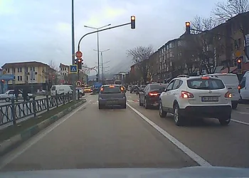 Bursa’da kırmızı ışık ihlali kaza getiriyordu