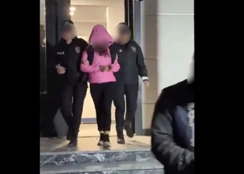 Bursa’da hırsızlık suçundan aranıyordu, yakalandı