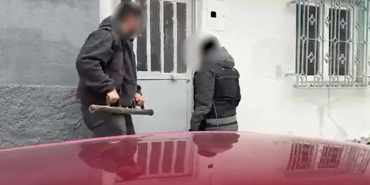 Uşak’ta zehir tacirlerine eşzamanlı operasyon: 8 gözaltı