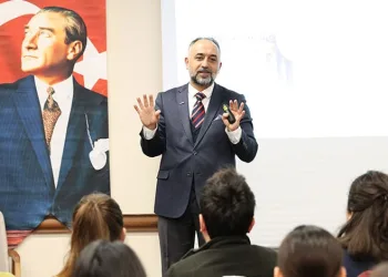 Osmangazi’de felsefe buluşmaları devam ediyor