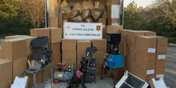 Edirne’de kaçak tütün operasyonu