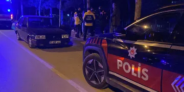Burdur’da arkadaşını bıçaklayan 17 yaşındaki şüpheli tutuklandı