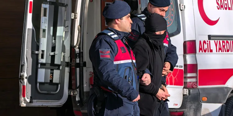 Bursa’da tekel bayine tüfekli saldırı: Firari yakalandı