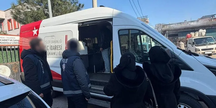 Bursa’da huzur operasyonu: 4 bin 207 kişi sorgulandı