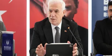Mustafa Bozbey’den Bursa’ya planlı kent mesajı