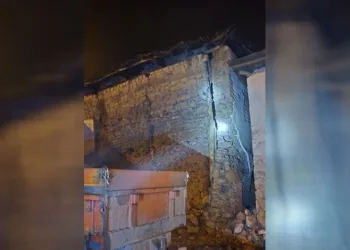 Bursa ve Balıkesir’de deprem anı böyle kaydedildi