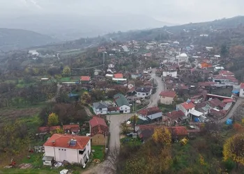 Köy yerleşik alanları genişliyor