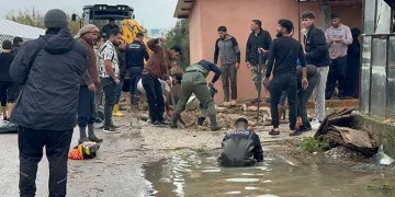Tahliye kanalına düşen 3 yaşındaki Berra hayatını kaybetti