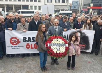 Uğur Mumcu için Bursa’da sevgi yürüyüşü