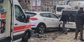 Elazığ’da otomobil ile taksi çarpıştı: 1 yaralı