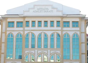 Antalya Büyükşehir Belediyesi’ne operasyon