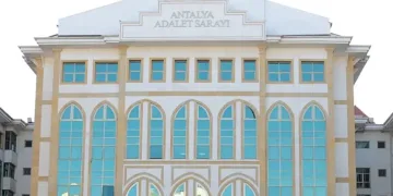 Antalya Büyükşehir Belediyesi’ne operasyon