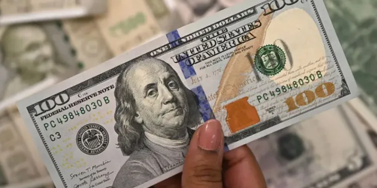 Dolarda belirsizlik yükselişi