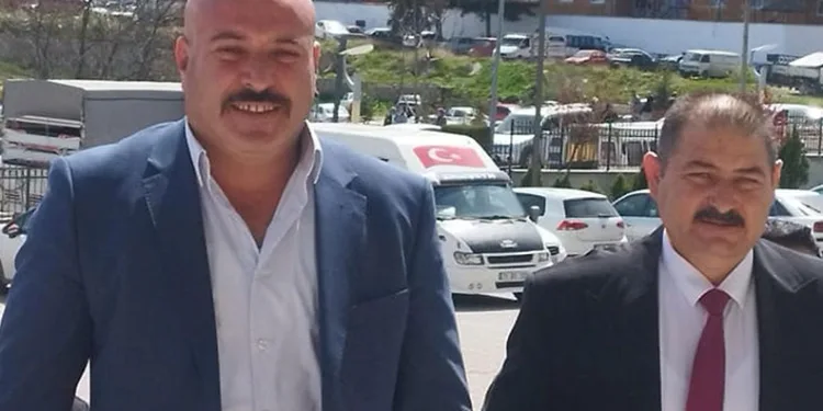 Ağrı’da başıboş sokak köpekleri tehlike saçıyor
