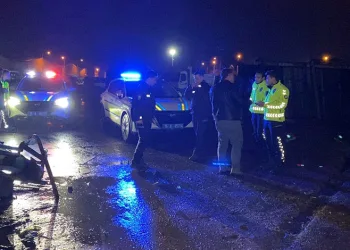 Bursa’da istediği ile evlenen kadın lokma dağıttı