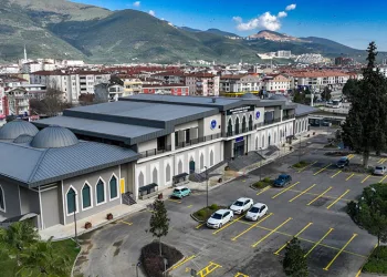 Kozlukebir Domruköy’de yüzlerce kişi iftarda buluştu