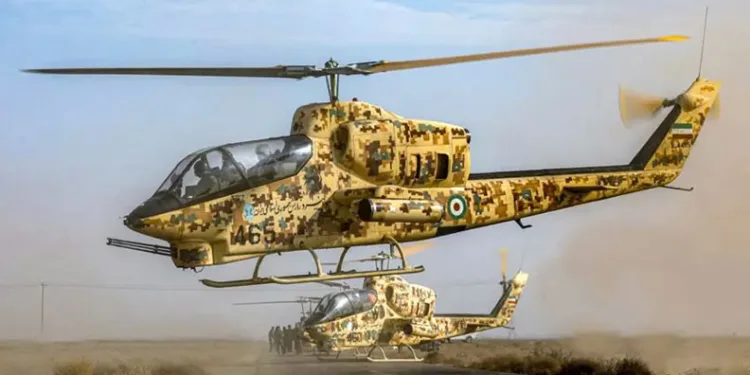 İran’da askeri helikopter düştü