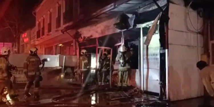 Bursa’da balık ve av malzemeleri satan dükkânda yangın