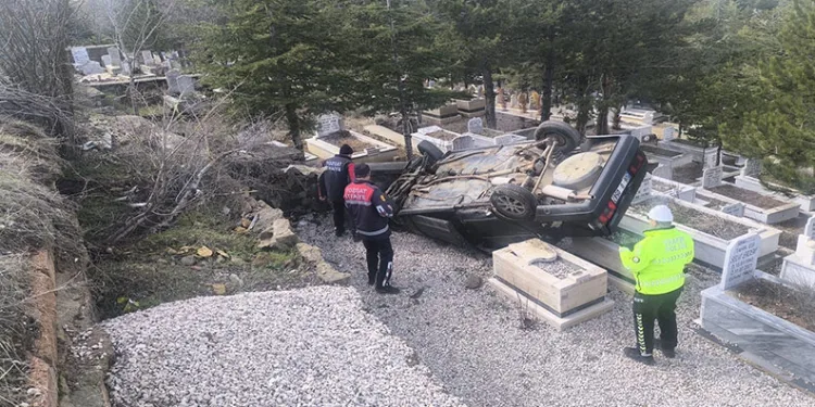 Tek katlı evde çıkan yangın söndürüldü