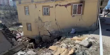 Teravih namazına giderken kazada hayatını kaybetti, kaza anı kamerada