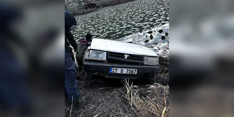 Tek katlı evde çıkan yangın söndürüldü