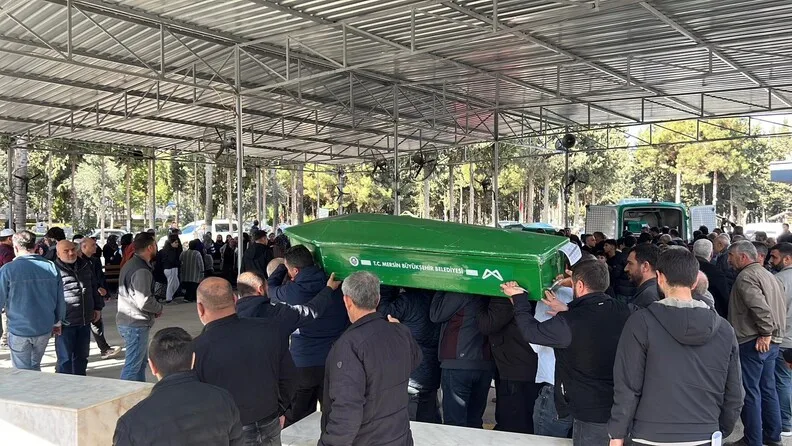 Sele kapılan minibüste can pazarı