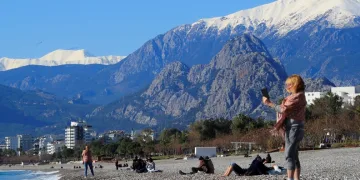 Sele kapılan minibüste can pazarı
