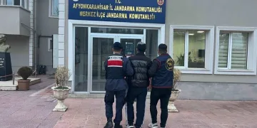 Didim’de 33 yıl hapis cezası ile aranan hükümlü yakalandı