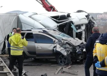Zonguldak’ta rüşvetle araç muayenesi operasyonunda 11 şüpheli adliyede