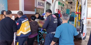 Ermenek’te seyir halindeki otomobil alev alarak yandı