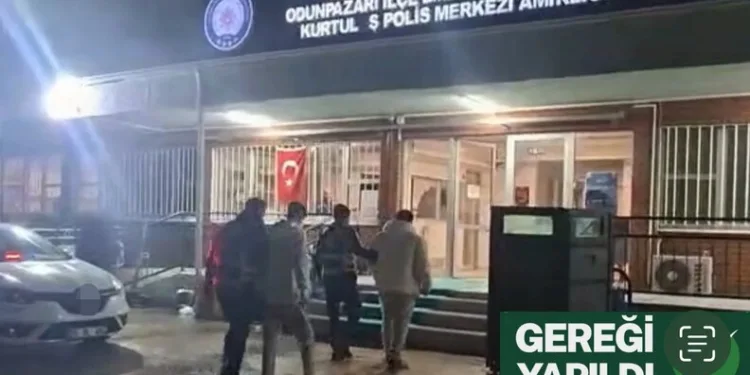 Ermenek’te seyir halindeki otomobil alev alarak yandı