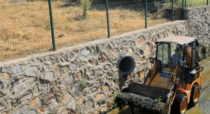 MUSKİ, 2025’te Menteşe’de 16 bin metre dere temizliği yaptı