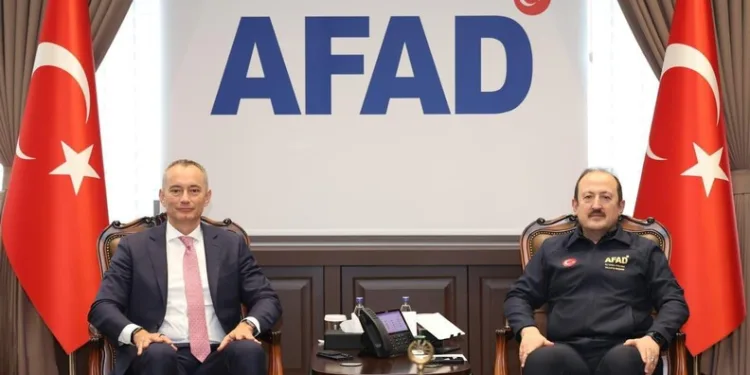 AK Parti İstanbul İl Başkanı Özdemir: “Türkiye diplomaside, savunma sanayiinde, milli ve yerli teknolojide adeta destanlar yazıyor”