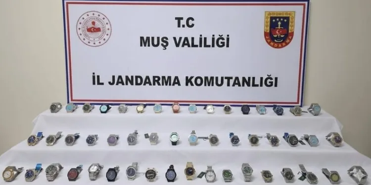 Avcılar’da kaza yerini karıştıran kadınlar kamerada