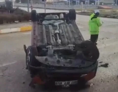Avcılar’da kaza yerini karıştıran kadınlar kamerada