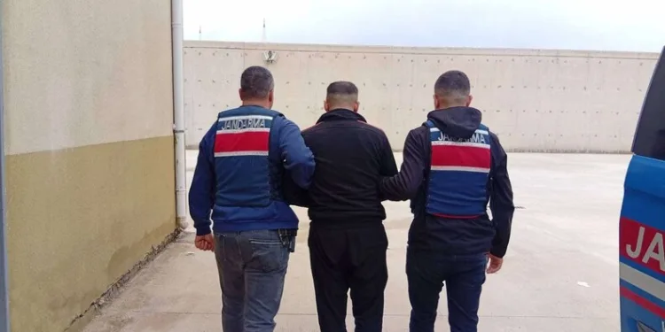 Erzincan’da köprüden atlayan şahıs ağır yaralandı