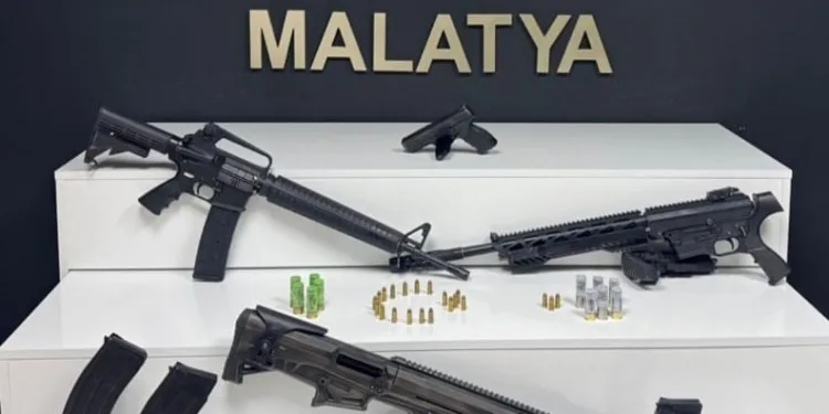 Erzincan’da köprüden atlayan şahıs ağır yaralandı