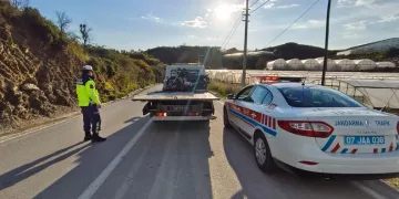 Gazipaşa’da elektrikli bisiklet kazası: 2 yaralı