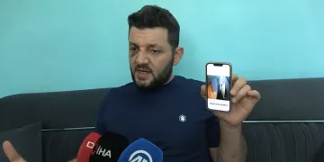 Sarıyer’de elektrikli aracın bataryasında yaşanan parlama kamerada