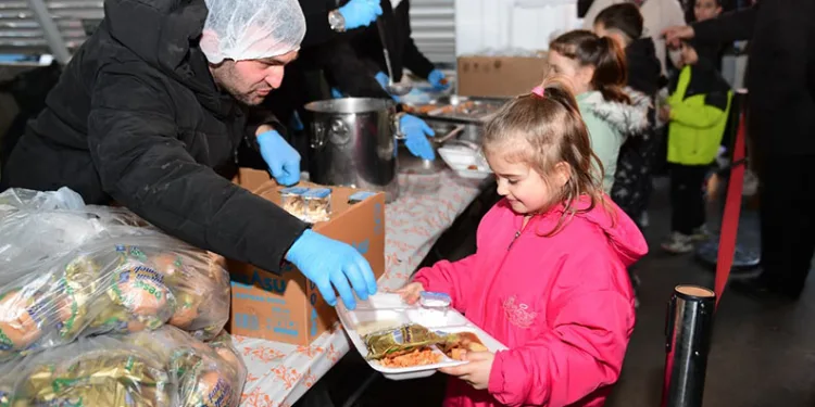 Osmangazi’de gönülleri buluşturan iftar programı