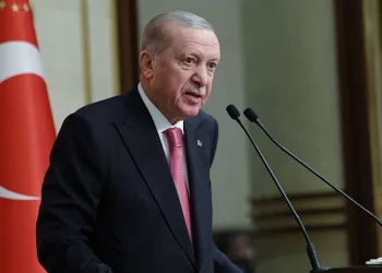 Erdoğan: “Aranıza nifak sokulmasına izin vermeyin”