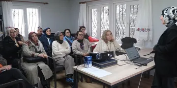 Yıldırım’dan kadınlara e-ticaret eğitimi